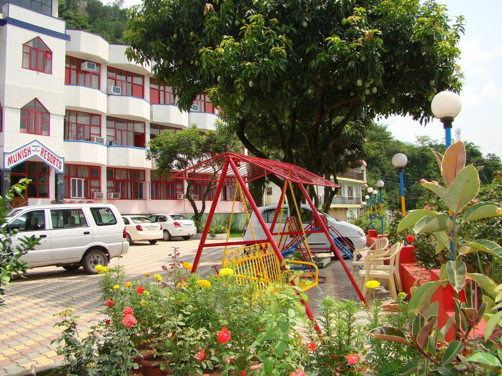 Munish Resorts Mandi Exteriör bild